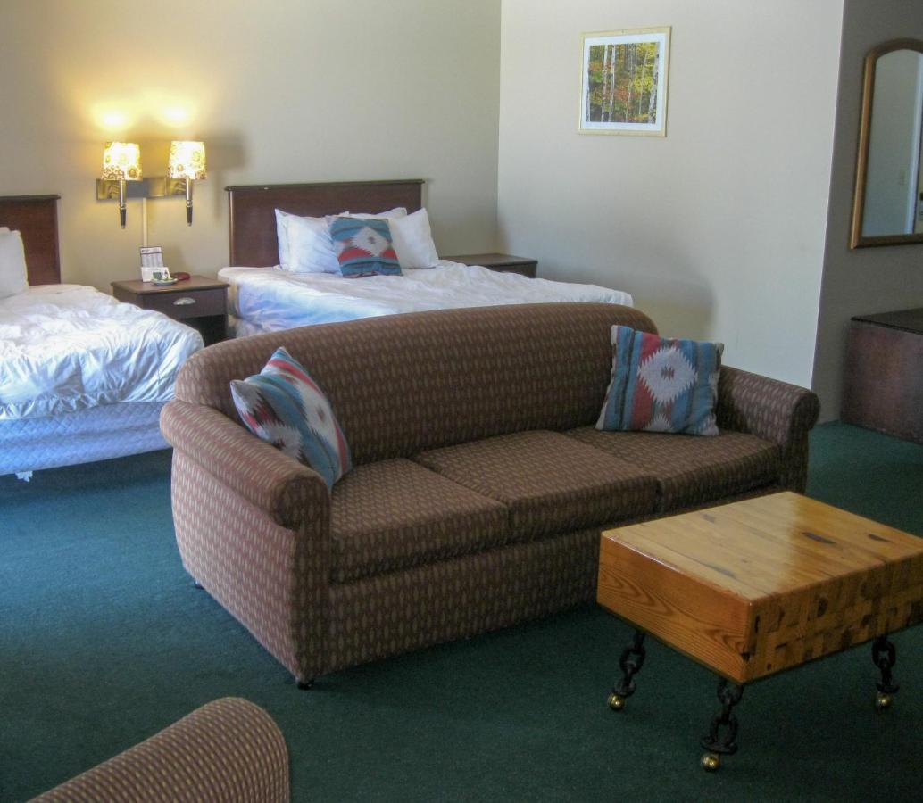 Cedar Hill Lodge Saint Ignace Exteriér fotografie