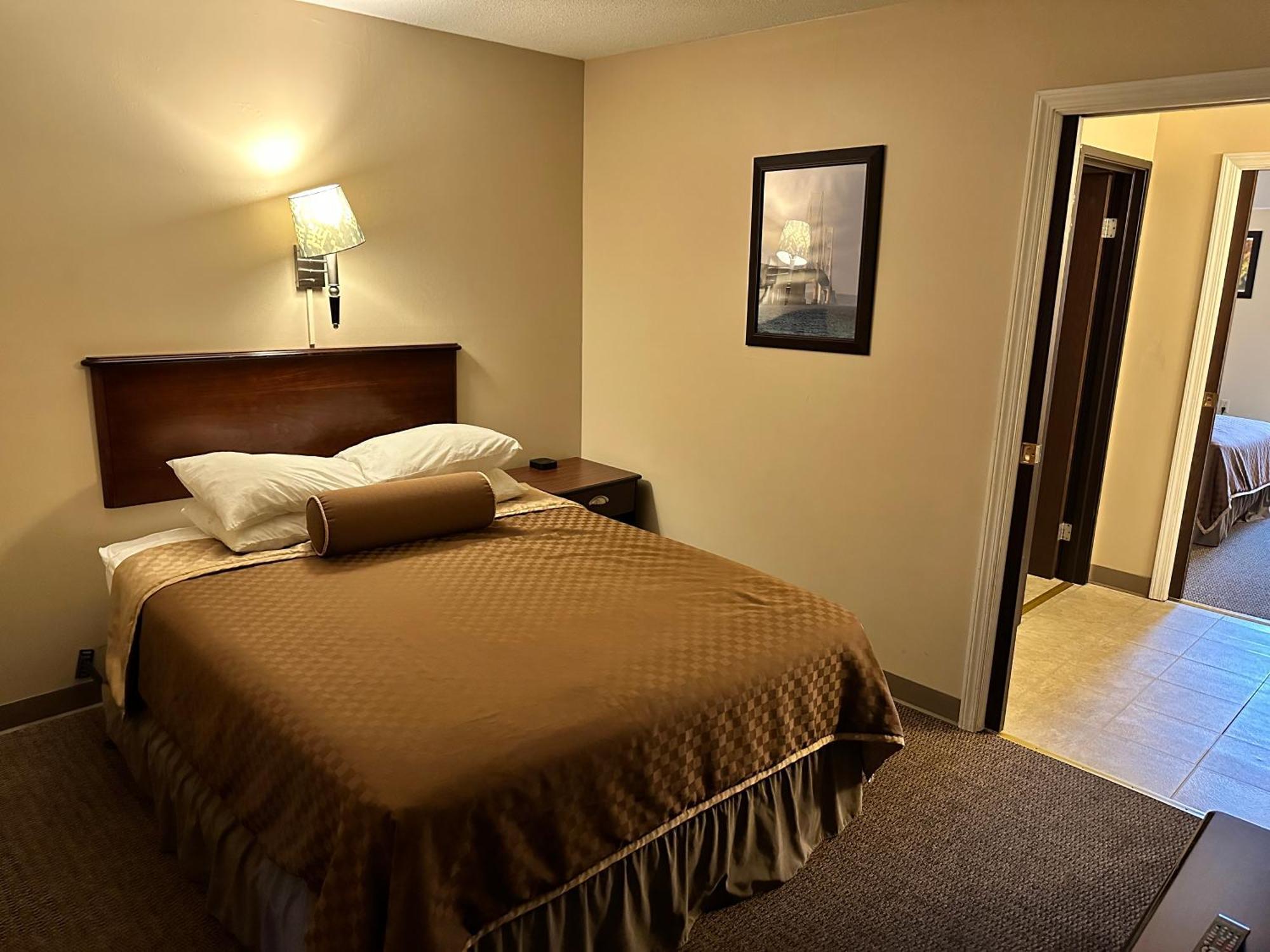 Cedar Hill Lodge Saint Ignace Exteriér fotografie